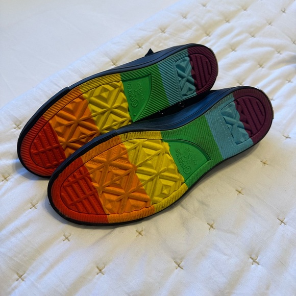 CUSTOM like new, rainbow converse. 🌈 - Picture 2 of 8